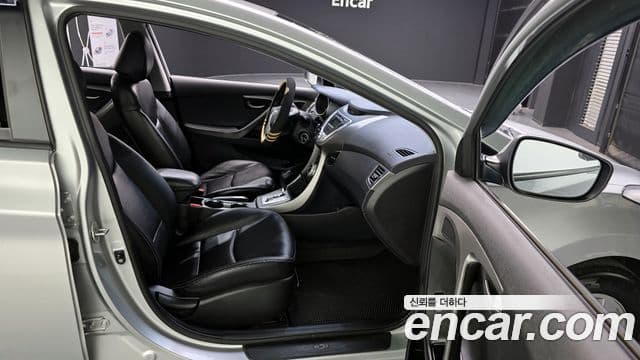 Hyundai Avante MD Luxury, 2012 20