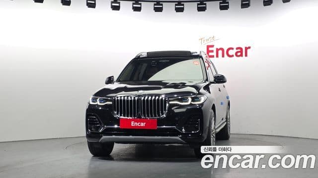 BMW X7 (G07) xDrive 40i Design Pure Excellence 7인승, 2022 3