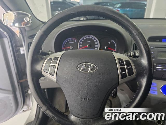 Hyundai Avante HD Luxury, 2009 13