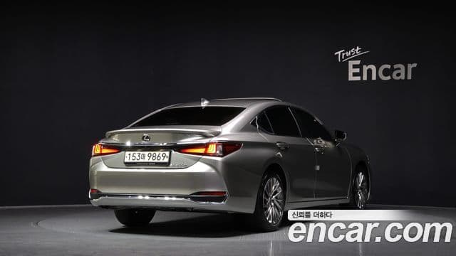Lexus ES300h 7세대 Luxury Plus, 2023 2