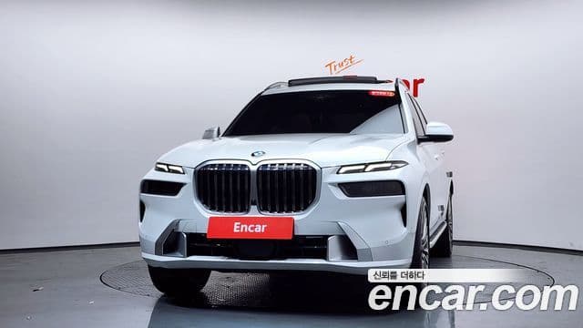 BMW X7 (G07) xDrive 40d Design Pure Excellence 6인승, 2023 3