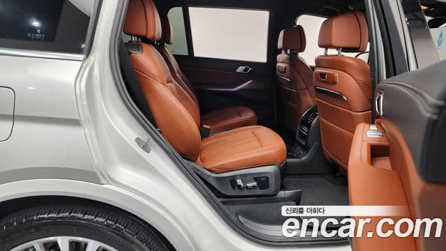BMW X7 (G07) xDrive 40d Design Pure Excellence 6인승, 2023 12