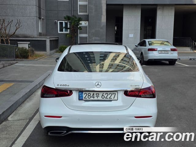 Mercedes-Benz E-класс W213 AMG Line, 2021 3