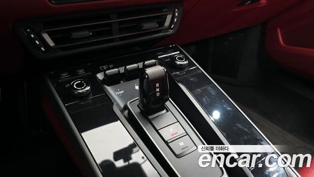 Porsche 911 (992) Carrera 4, 2020 9