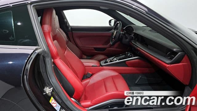 Porsche 911 (992) Carrera 4, 2020 11