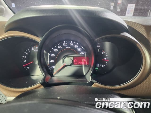 Kia Ray Prestige bi-fuel, 2017 7