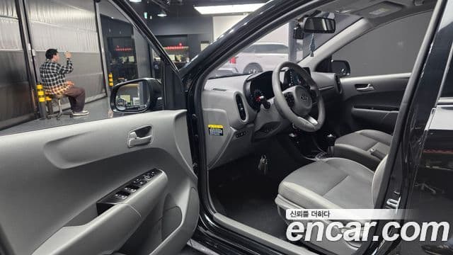 Kia Morning Urban (JA) Prestige, 2021 10