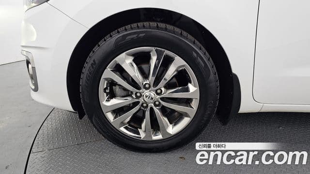 Kia All New Carnival Noblesse, 2017 все фото