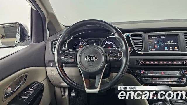 Kia All New Carnival Noblesse, 2017 12
