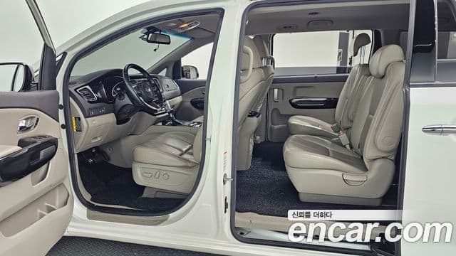 Kia All New Carnival Noblesse, 2017 18