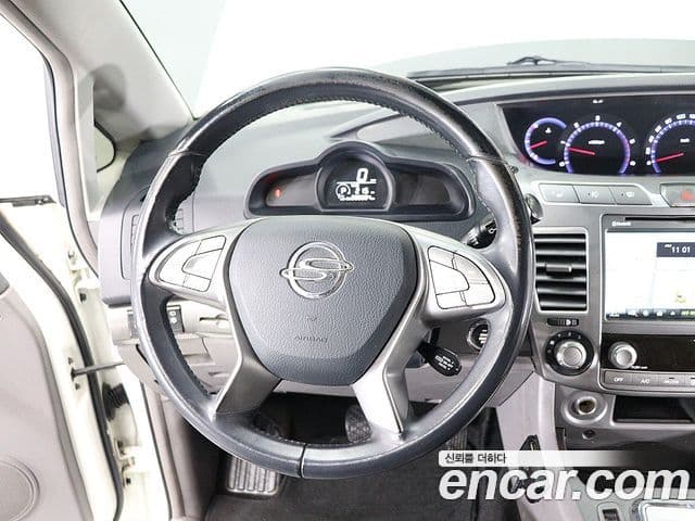 KG모빌리티(SsangYong) Korando 투리스모 4WD Extreme 9인승, 2015 16