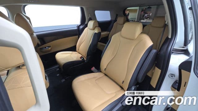 Kia Carnival 4세대 Prestige, 2023 12