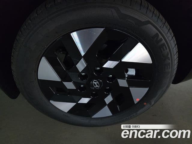 Hyundai Staria Inspiration, 2026 4