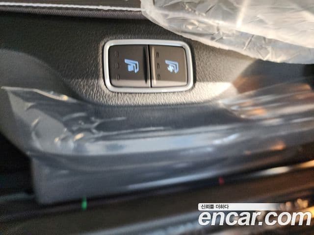 Hyundai Staria Inspiration, 2026 13