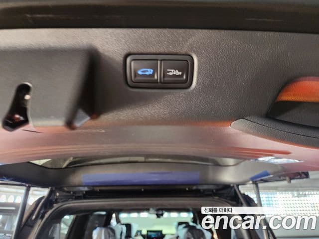 Hyundai Staria Inspiration, 2026 16