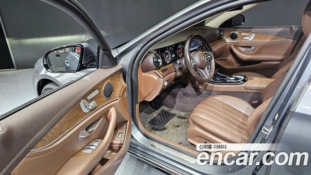 Mercedes-Benz E-класс W213 Exclusive, 2019 10