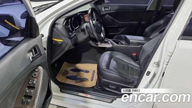 Kia K5 Prestige, 2013 10