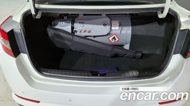 Kia K5 Prestige, 2013 12