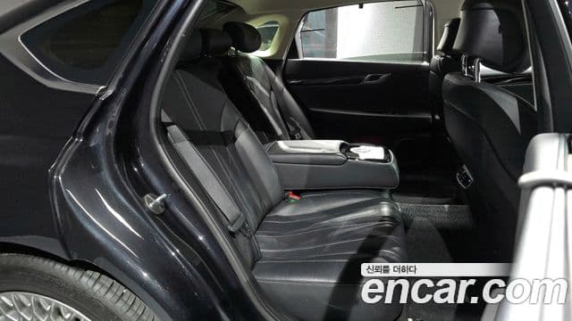 Genesis G80 (RG3) бензин 3.5 турбо 2WD, 2021 12