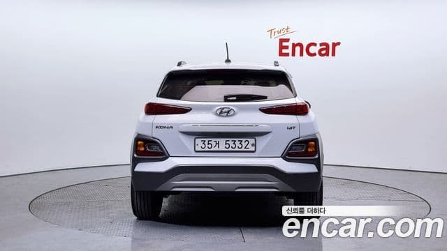 Hyundai Kona Modern Art, 2018 4