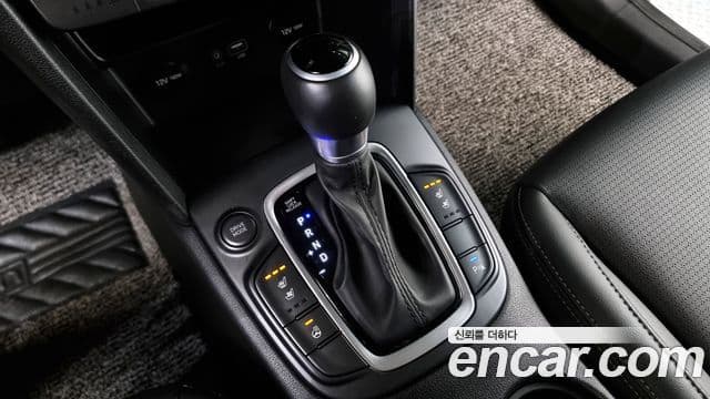 Hyundai Kona Modern Art, 2018 9