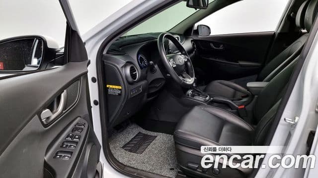 Hyundai Kona Modern Art, 2018 11