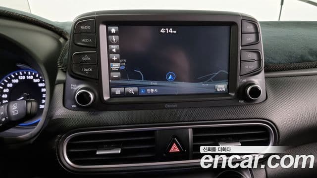 Hyundai Kona Modern Art, 2018 15