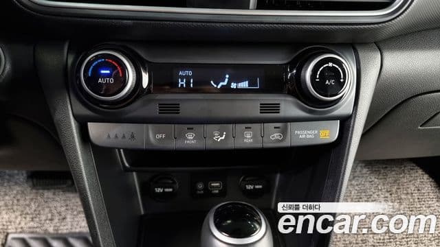 Hyundai Kona Modern Art, 2018 18