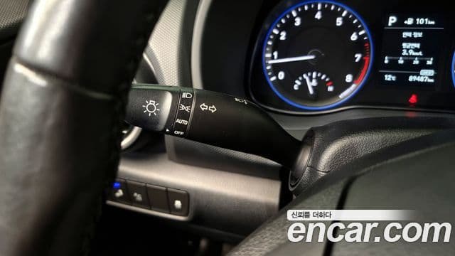 Hyundai Kona Modern Art, 2018 20