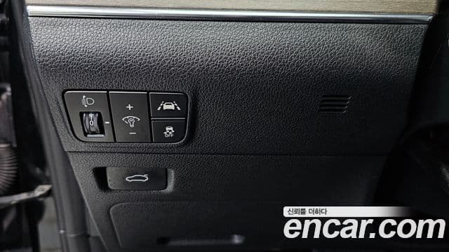 Kia K5 3세대 Signature, 2022 17