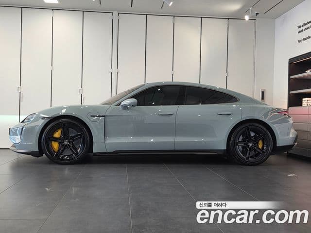 Porsche 타이칸 турбо S, 2025 6