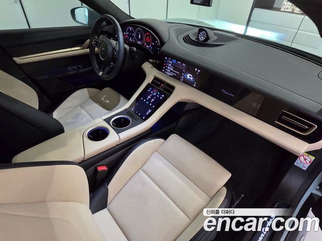 Porsche 타이칸 турбо S, 2025 9