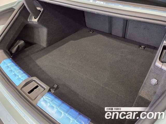 Porsche 타이칸 турбо S, 2025 12