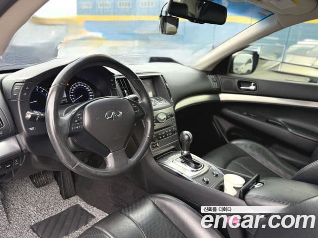 Infiniti G25 V36, 2013 10