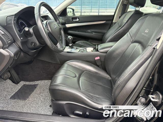 Infiniti G25 V36, 2013 12