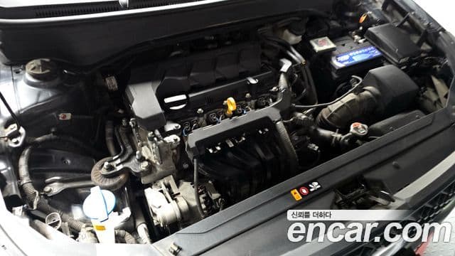 Hyundai Venue 1.6 Flux, 2020 6