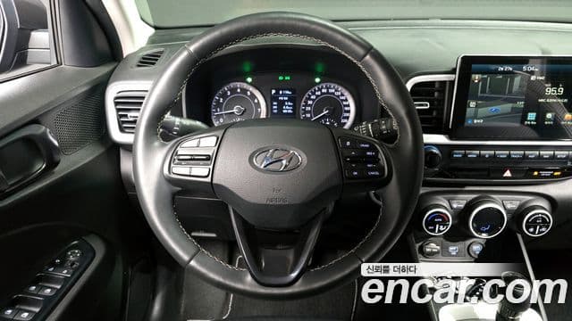 Hyundai Venue 1.6 Flux, 2020 13