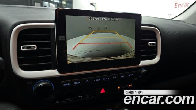 Hyundai Venue 1.6 Flux, 2020 15