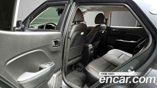 Hyundai Venue 1.6 Flux, 2020 19