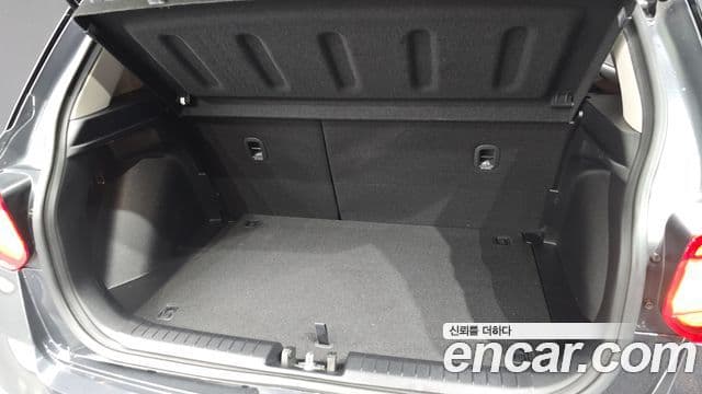 Hyundai Venue 1.6 Flux, 2020 20