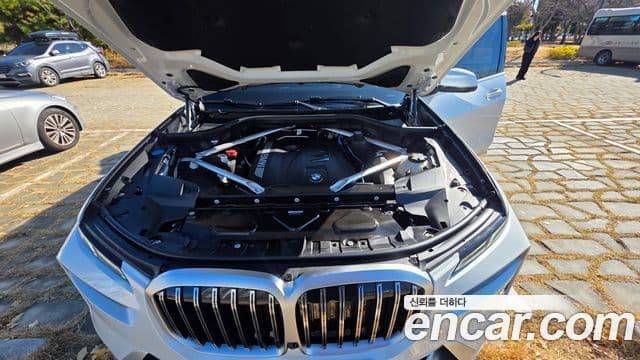 BMW X7 (G07) xDrive 40i Design Pure Excellence 6인승, 2025 14