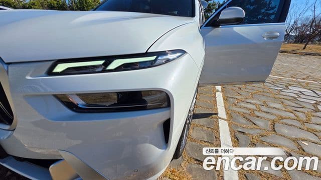 BMW X7 (G07) xDrive 40i Design Pure Excellence 6인승, 2025 16