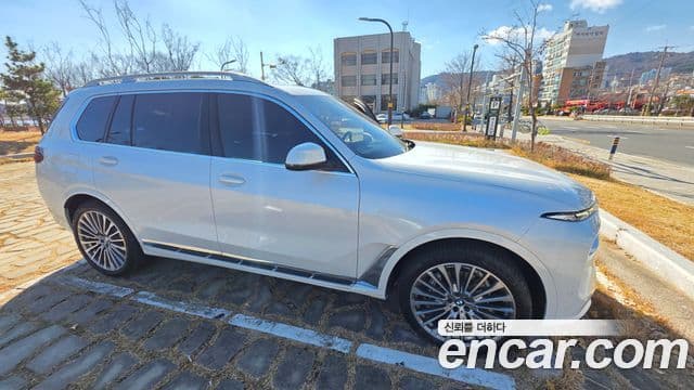 BMW X7 (G07) xDrive 40i Design Pure Excellence 6인승, 2025 18
