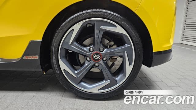 Hyundai Veloster (JS) Core, 2018 все фото