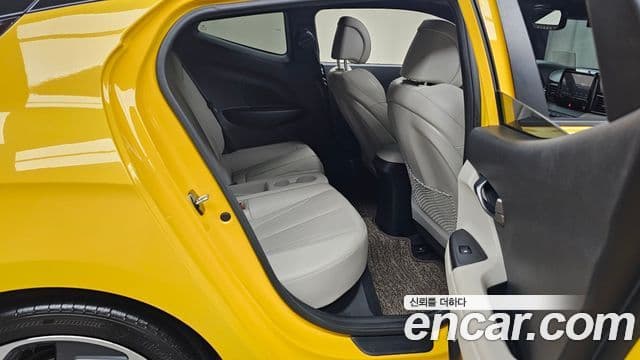 Hyundai Veloster (JS) Core, 2018 12