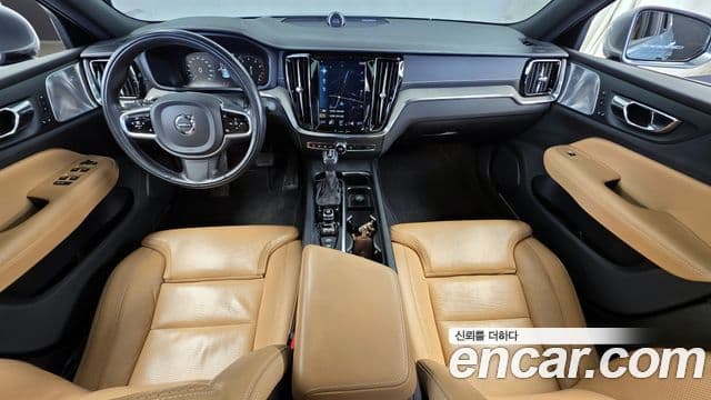 Volvo S60 3세대 T5 Inscription, 2020 7