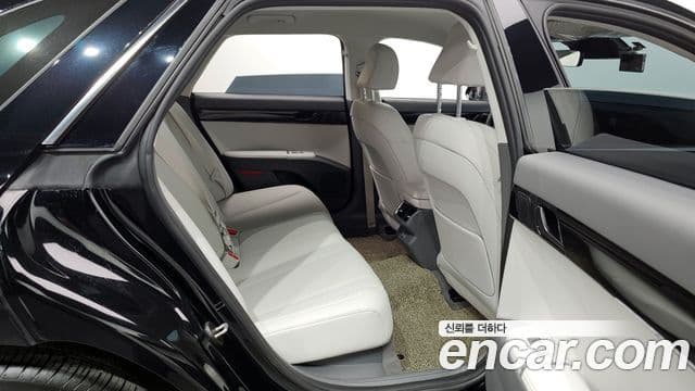 Hyundai Grandeur (GN7) Premium, 2023 12