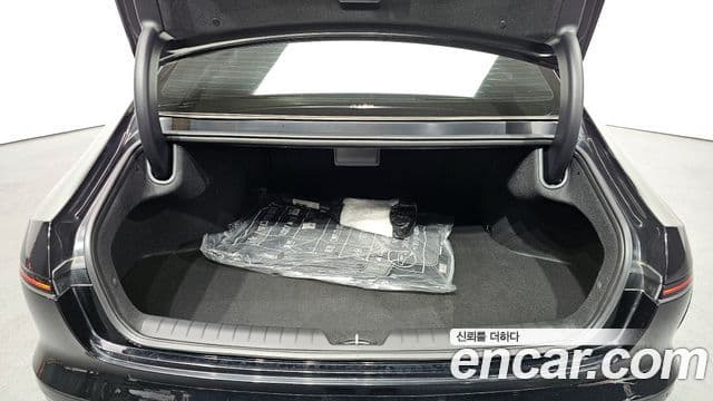 Hyundai Grandeur (GN7) Premium, 2023 20