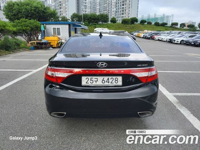 Hyundai Grandeur HG Premium, 2014 4