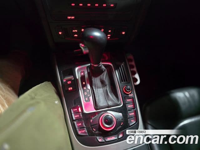 Audi New A4 B8, 2009 16